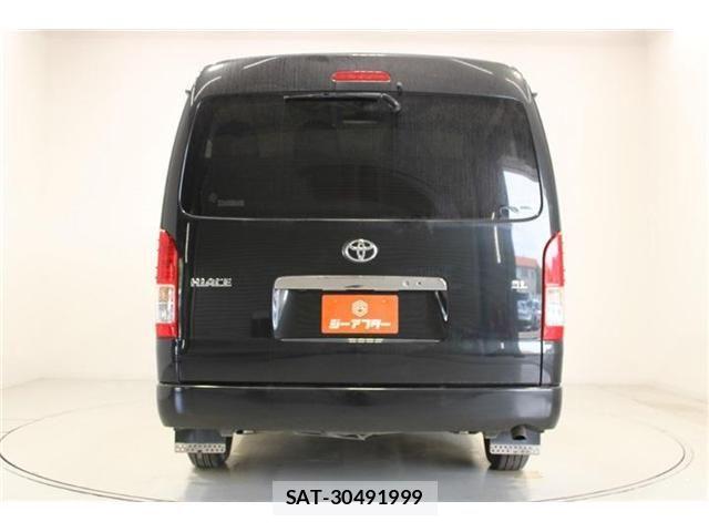 Toyota HIACE WAGON 2019-03 8880015-10