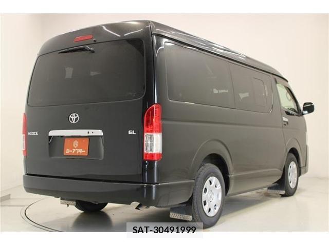 Toyota HIACE WAGON 2019-03 8880015-11