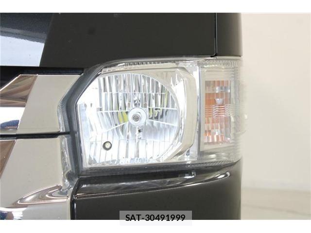Toyota HIACE WAGON 2019-03 8880015-14