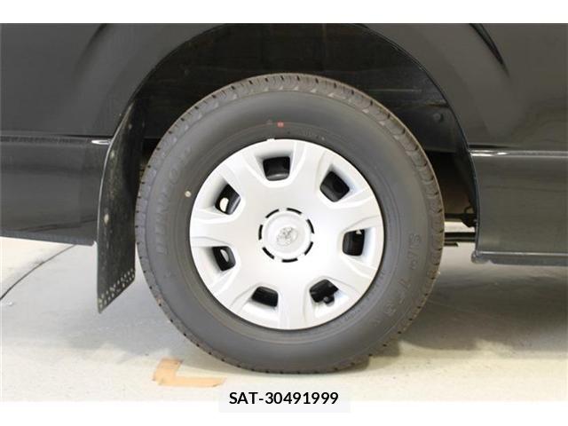 Toyota HIACE WAGON 2019-03 8880015-22