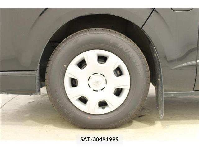 Toyota HIACE WAGON 2019-03 8880015-24
