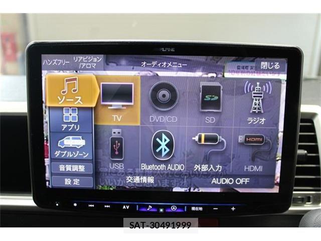 Toyota HIACE WAGON 2019-03 8880015-2