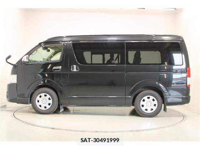 Toyota HIACE WAGON 2019-03 8880015-8