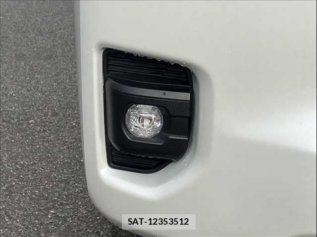 Toyota HIACE WAGON 2023-12 8880014-25