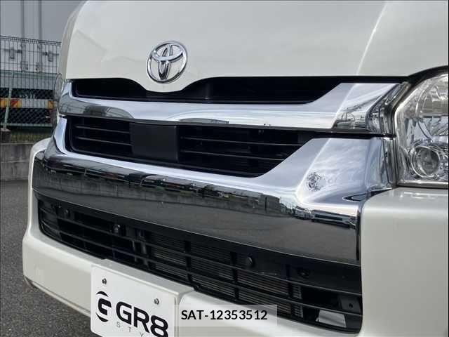 Toyota HIACE WAGON 2023-12 8880014-26