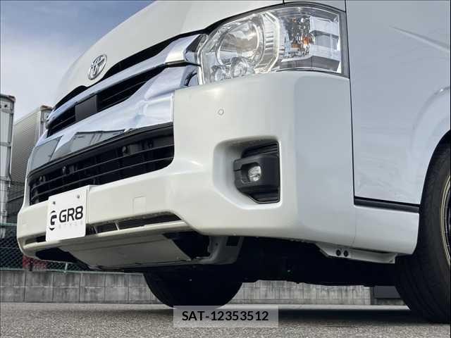 Toyota HIACE WAGON 2023-12 8880014-28