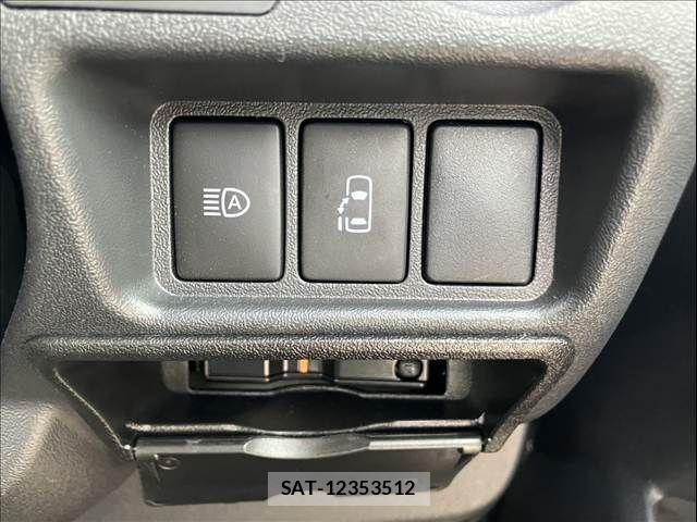 Toyota HIACE WAGON 2023-12 8880014-3