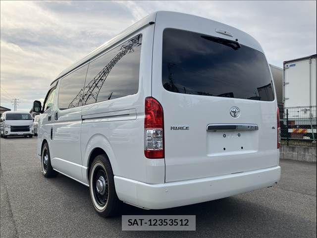 Toyota HIACE WAGON 2023-12 8880014-7
