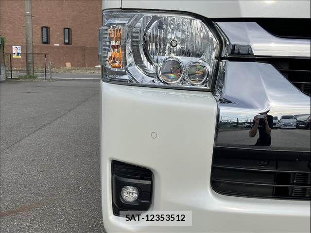 Toyota HIACE WAGON 2023-12 8880014-8
