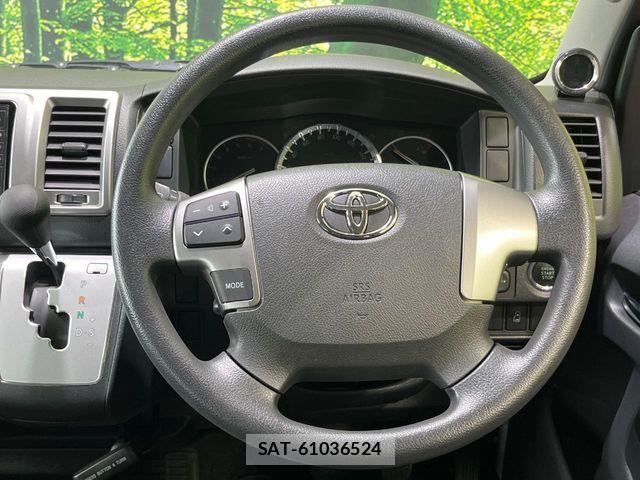 Toyota HIACE WAGON 2016-10 8883695-12