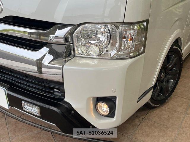Toyota HIACE WAGON 2016-10 8883695-13