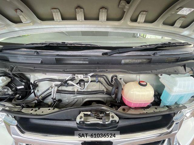 Toyota HIACE WAGON 2016-10 8883695-19