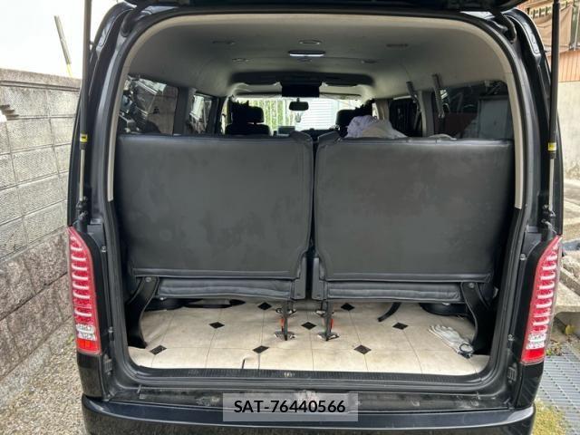 Toyota HIACE WAGON 2015-03 8883696-6