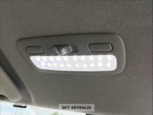 Toyota HIACE WAGON 2015-09 8883697-17