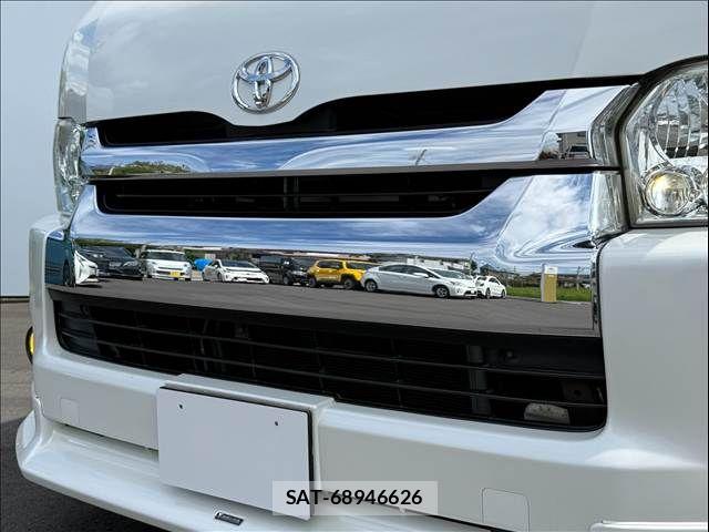 Toyota HIACE WAGON 2015-09 8883697-24