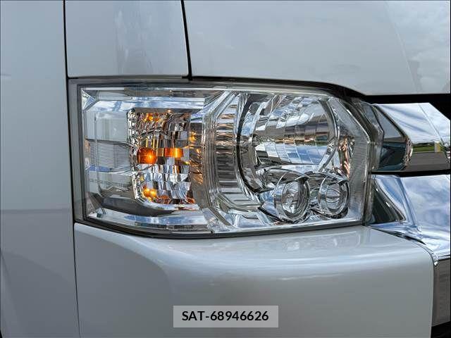 Toyota HIACE WAGON 2015-09 8883697-27