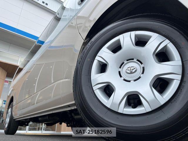 Toyota HIACE WAGON 2026-06 8883694-13