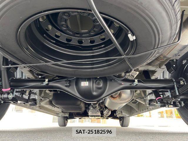 Toyota HIACE WAGON 2026-06 8883694-18