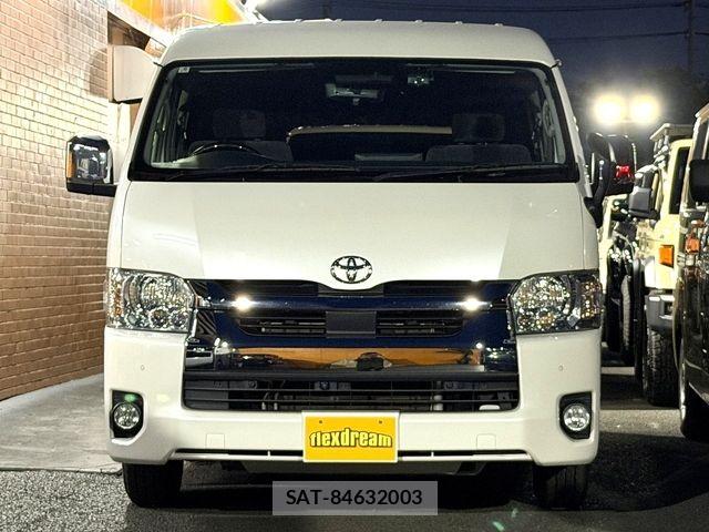 Toyota HIACE WAGON 2021-06 8314717-0