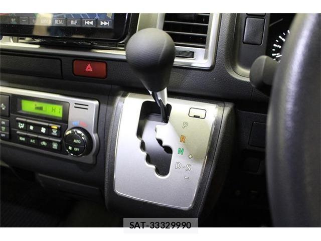 Toyota HIACE WAGON 2020-06 812987-12