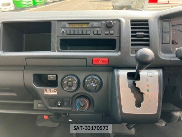 Toyota HIACE WAGON 2014-04 1052724-13