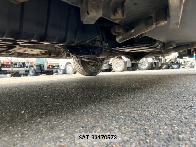 Toyota HIACE WAGON 2014-04 1052724-7