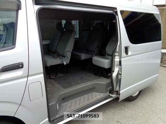 Toyota HIACE WAGON 2006-11 1299331-12