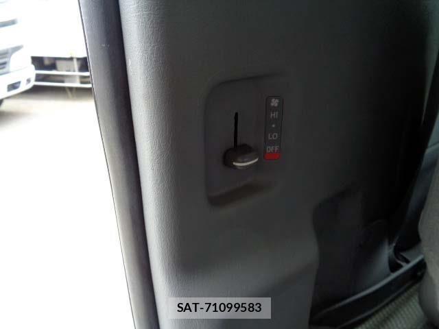 Toyota HIACE WAGON 2006-11 1299331-16