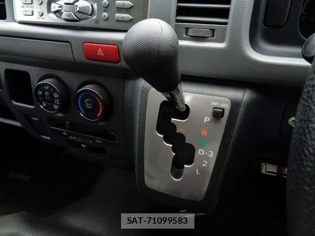 Toyota HIACE WAGON 2006-11 1299331-5