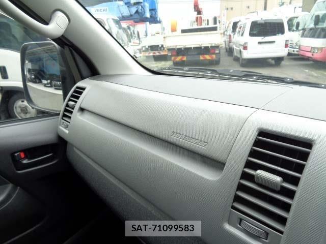 Toyota HIACE WAGON 2006-11 1299331-8