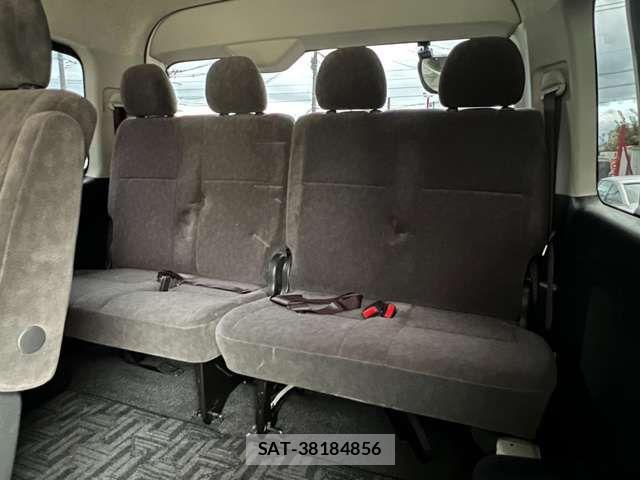 Toyota HIACE WAGON 2010-11 1331168-15