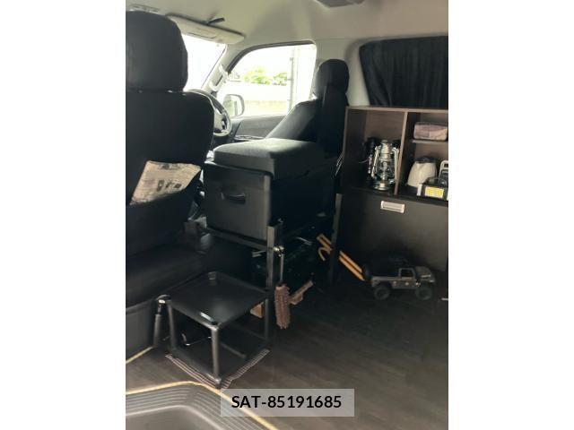 Toyota HIACE WAGON 2011-04 1321821-15
