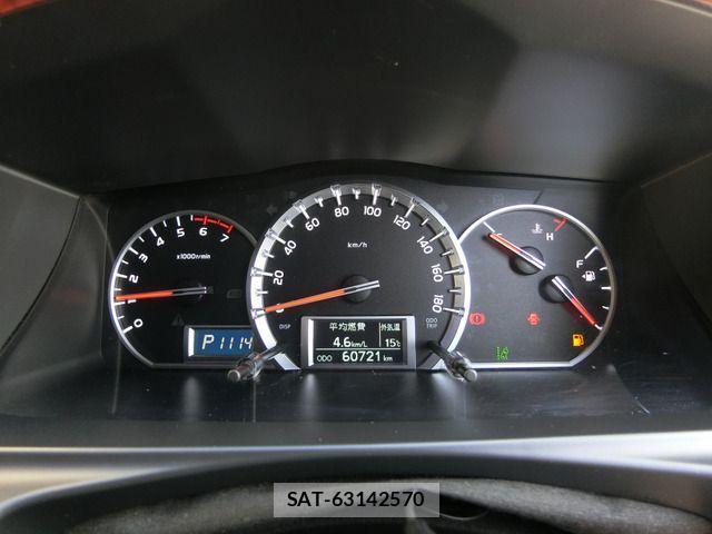Toyota HIACE WAGON 2020-04 1428726-17