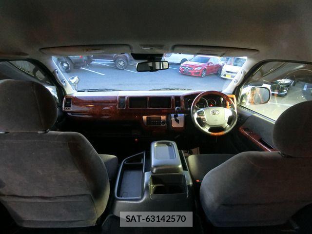 Toyota HIACE WAGON 2020-04 1428726-2
