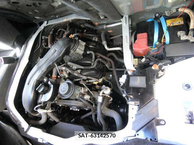 Toyota HIACE WAGON 2020-04 1428726-3
