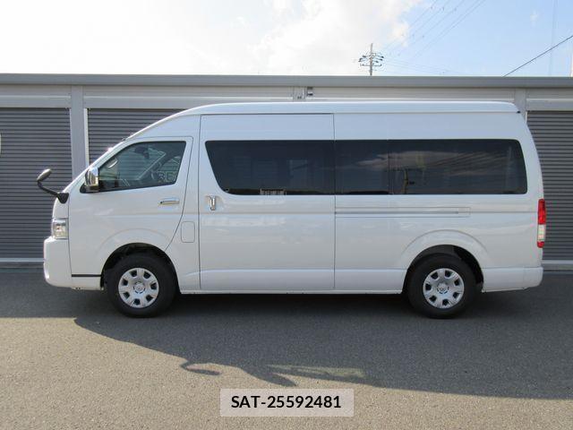 Toyota HIACE WAGON 2025-11 1428730-9