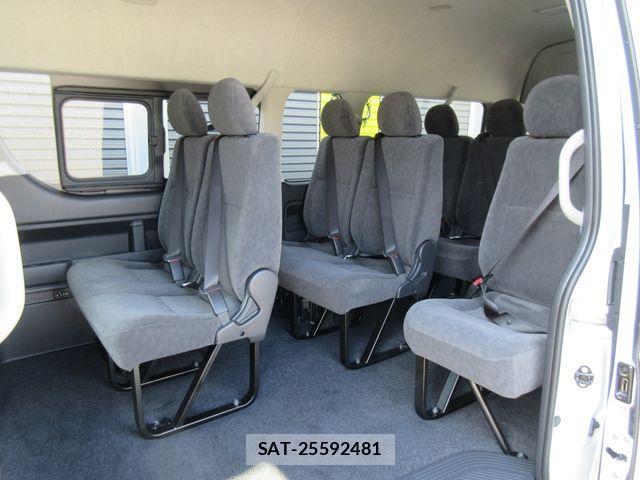 Toyota HIACE WAGON 2025-11 1428730-25
