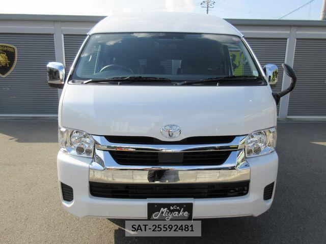 Toyota HIACE WAGON 2025-11 1428730-3