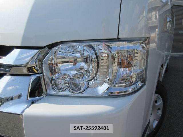 Toyota HIACE WAGON 2025-11 1428730-6