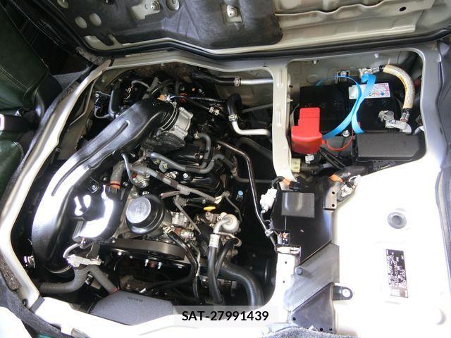 Toyota HIACE WAGON 2023-03 1445716-3