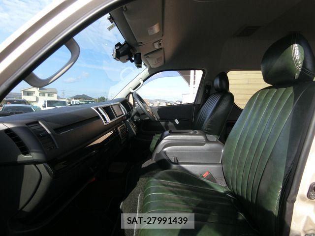 Toyota HIACE WAGON 2023-03 1445716-7