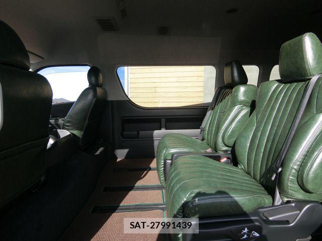 Toyota HIACE WAGON 2023-03 1445716-8