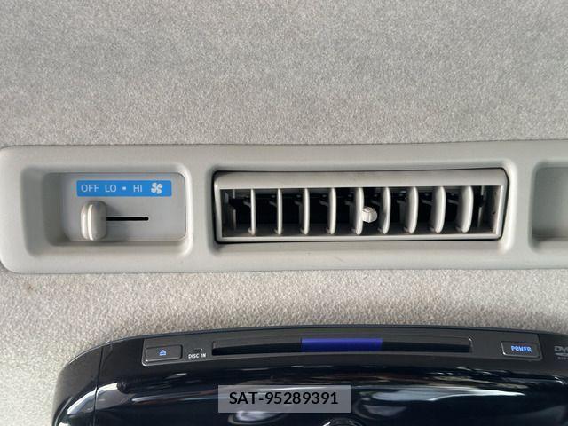 Toyota HIACE WAGON 2010-11 1846735-13