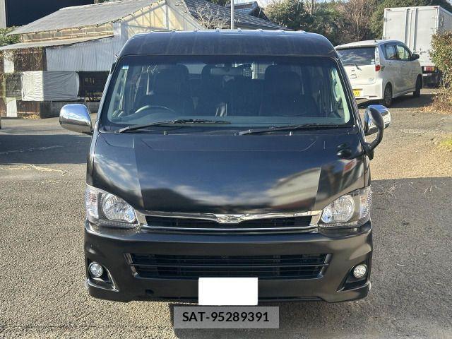 Toyota HIACE WAGON 2010-11 1846735-1