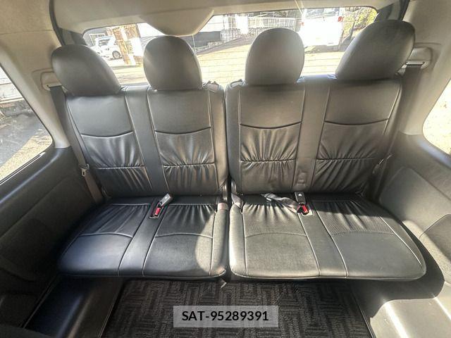 Toyota HIACE WAGON 2010-11 1846735-8