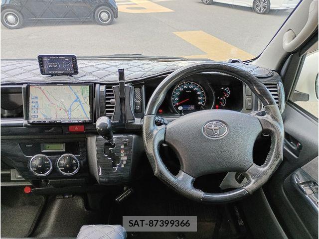 Toyota HIACE WAGON 2012-10 2009529-2