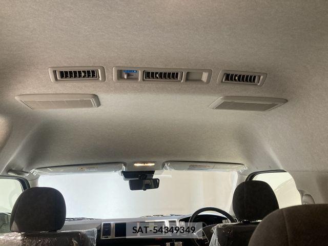 Toyota HIACE WAGON 2025-11 2248510-16