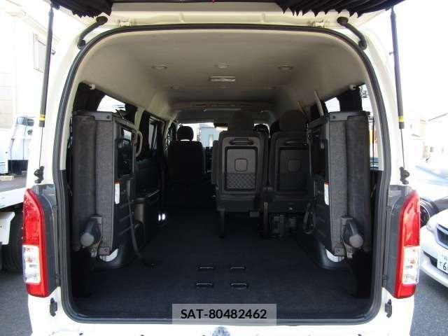 Toyota HIACE WAGON 2021-04 2666329-19