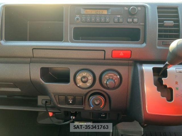 Toyota HIACE WAGON 2020-01 2728140-14