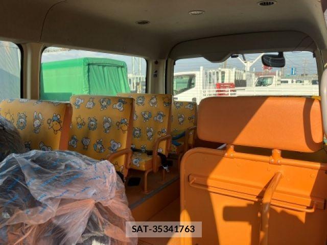 Toyota HIACE WAGON 2020-01 2728140-23